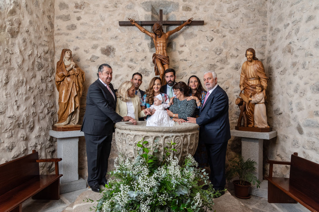 foto-bautizo-iglesia-de-la-natividad-de-nuestra-señora-navacerrada