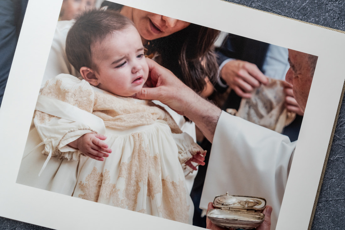 album de fotos de bautizo en la iglesia de la milagrosa
